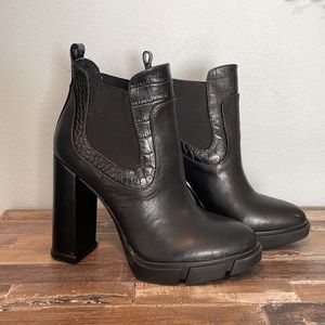 Gianni Bini Boots